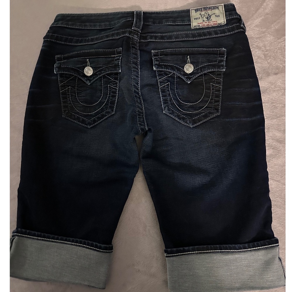 True Religion Womens Dark Wash Knee Length Bermuda Denim Shorts Size 30 Y2K - Picture 7 of 8
